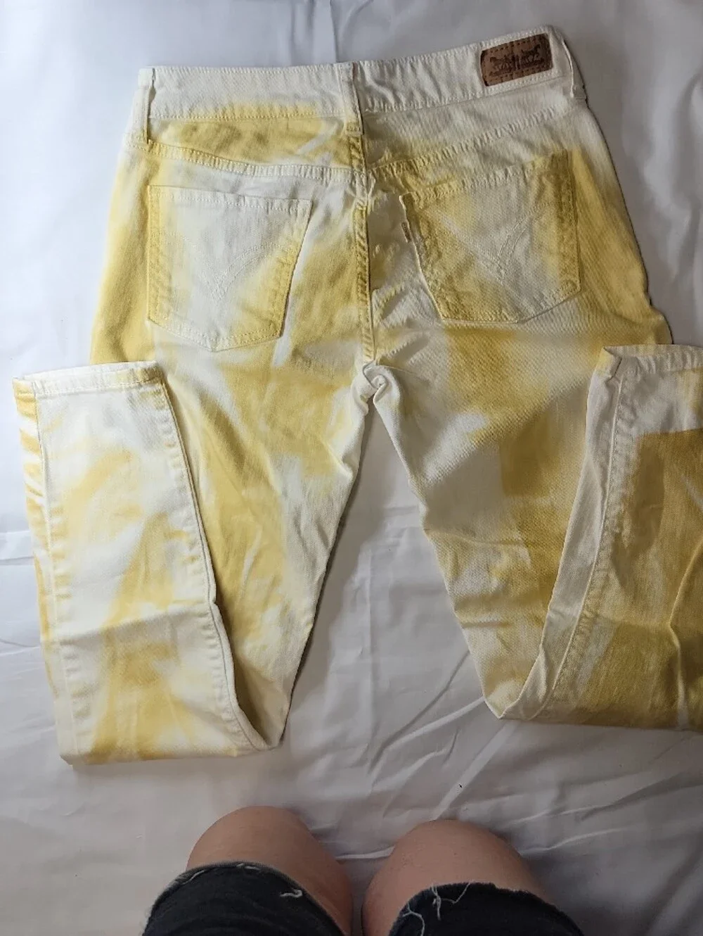 Levi's White and Yellow Tie-Dye Slim Straight Jeans Leggings 29